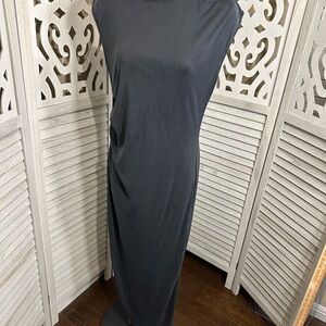 Lulu's Sleek Black Sleeveless Maxi Dress